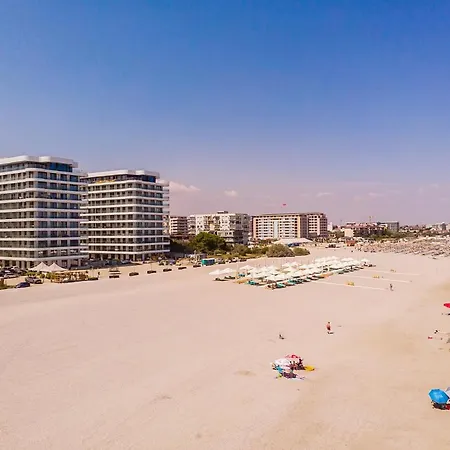 Apartel Next To The Sea 3 *