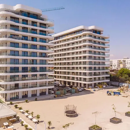 Apartel Next To The Sea 3